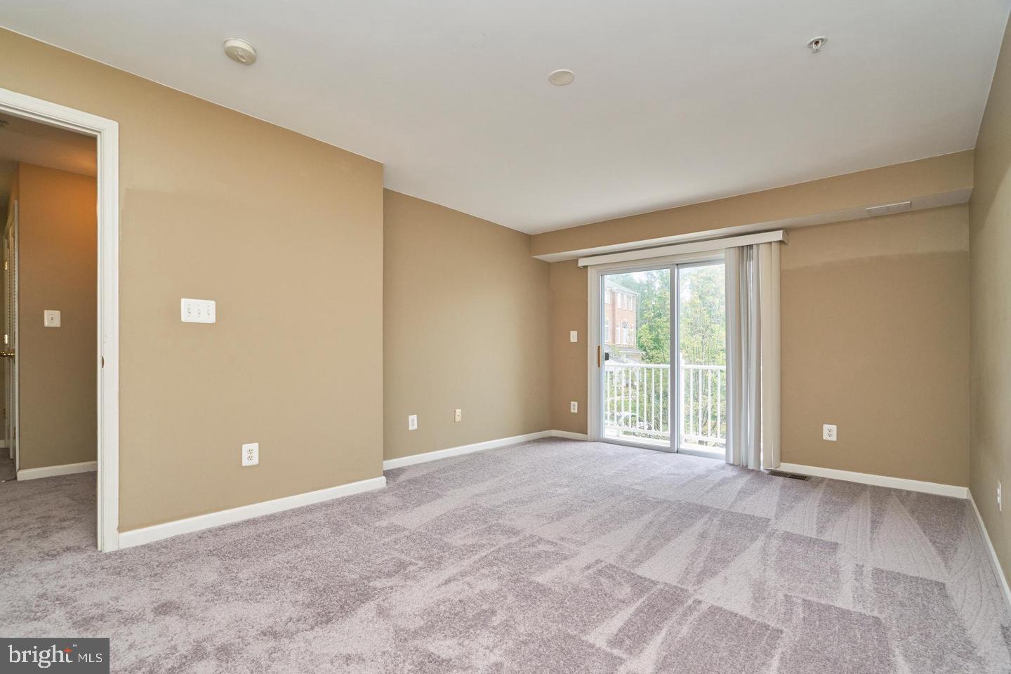 EAST MARKET AT FAIR LAKE - Residential Lease