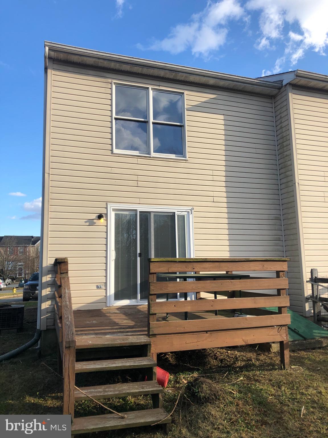 WHITEHALL WEST - Residential