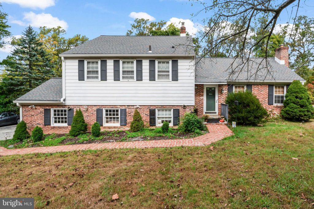 Photo of 387 Devonshire Road, DEVON, PA 19333 (MLS # PACT2111514)