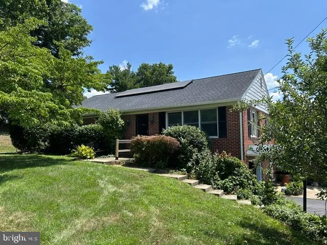 63 Charlestown Road, Washington Boro, PA, 17582