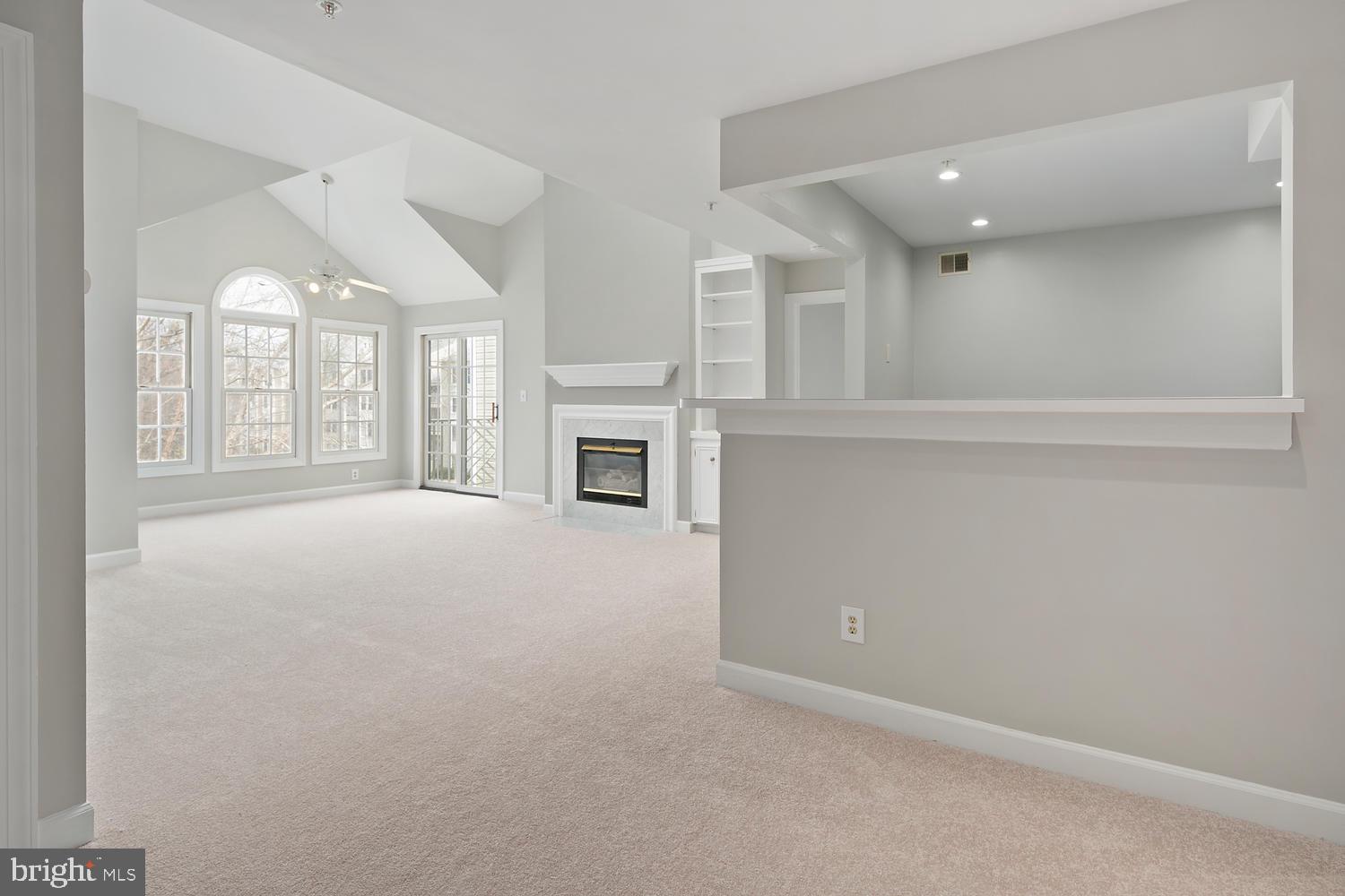 FAIRFIELD HOUSE - Residential