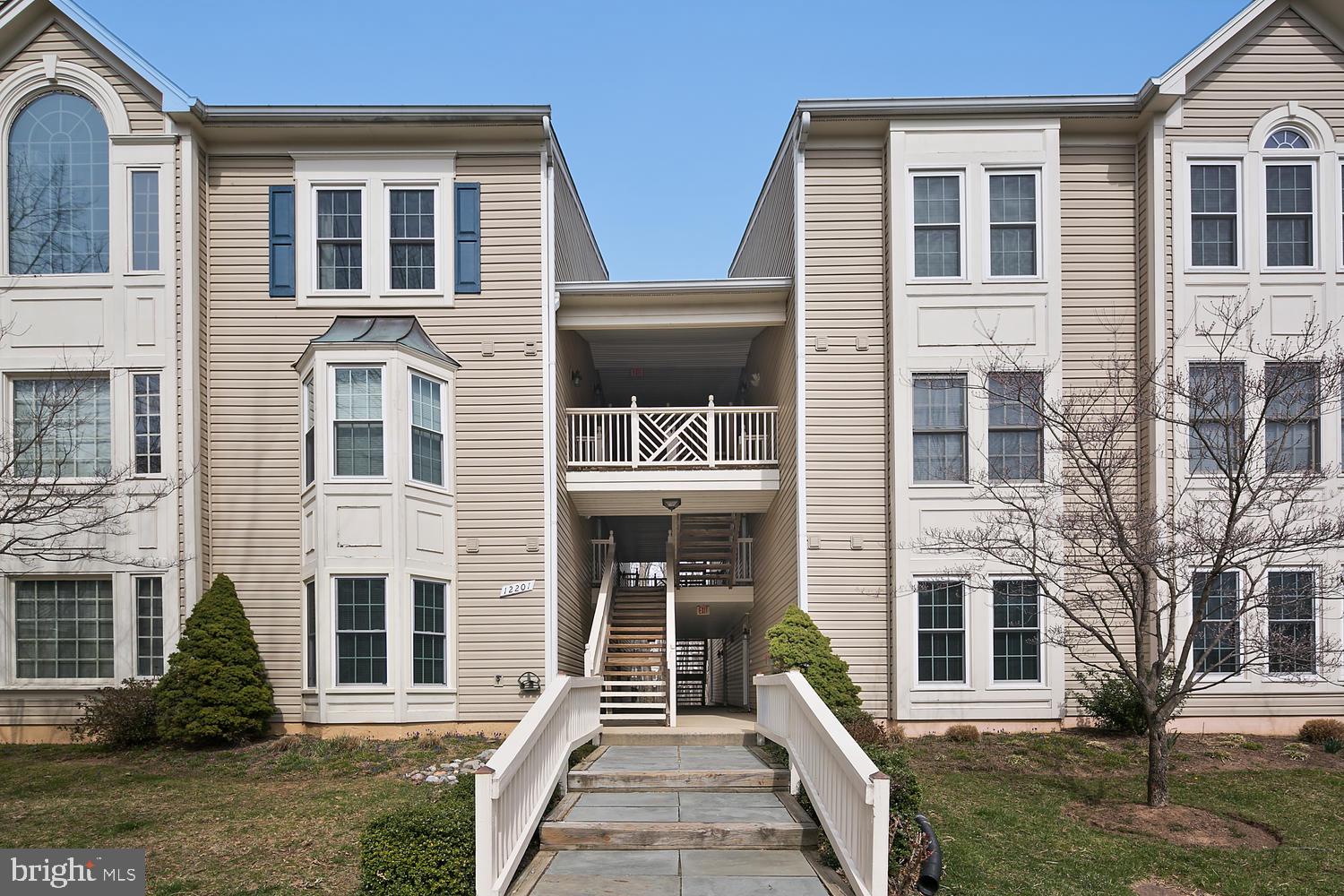 FAIRFIELD HOUSE - Residential