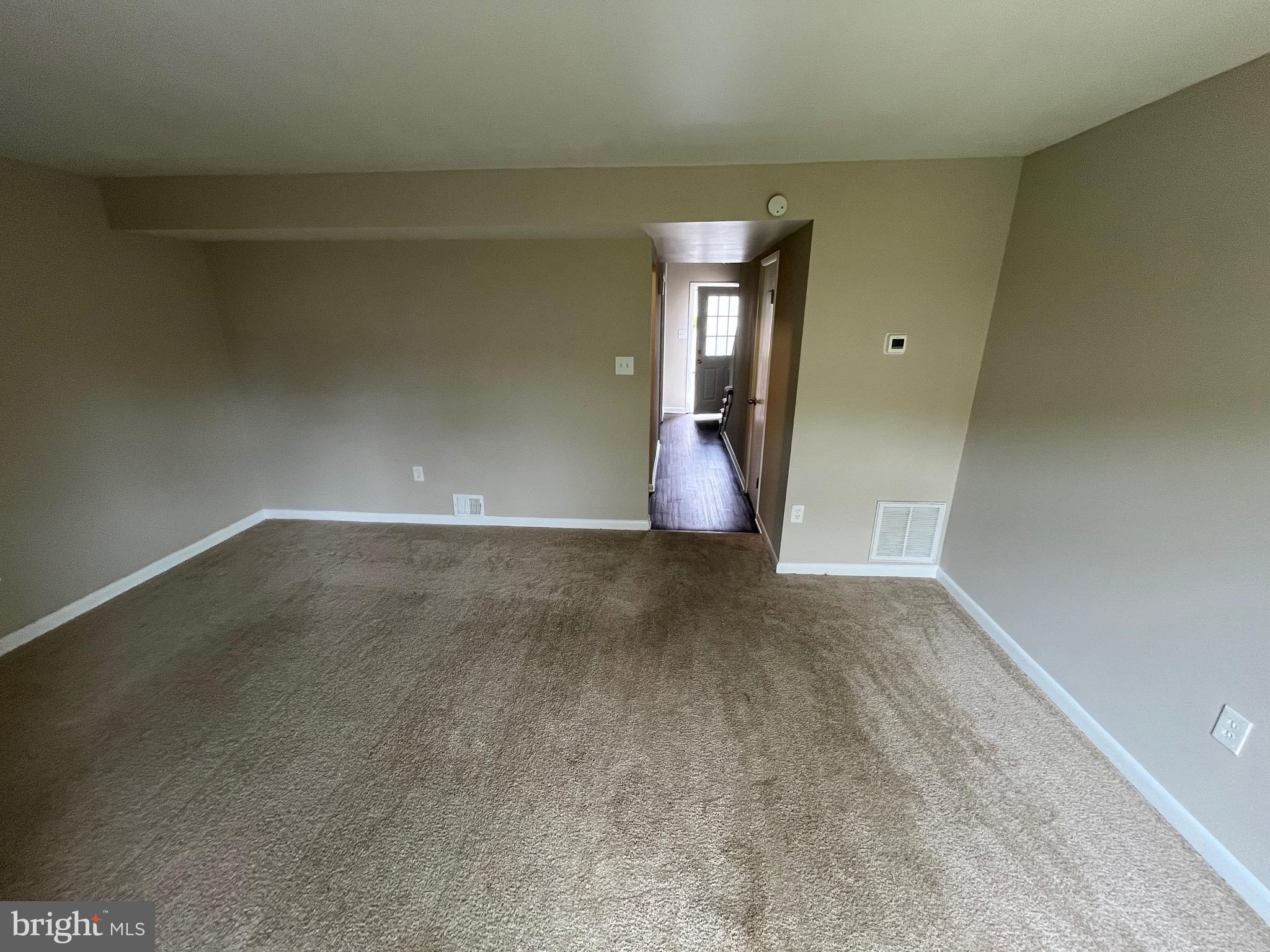 DALE CITY - Residential Lease