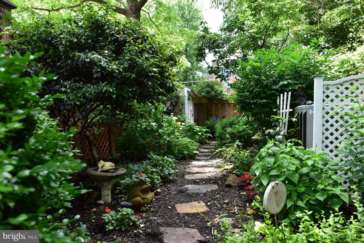 THOMAS SHELTON ESTATE - Residential