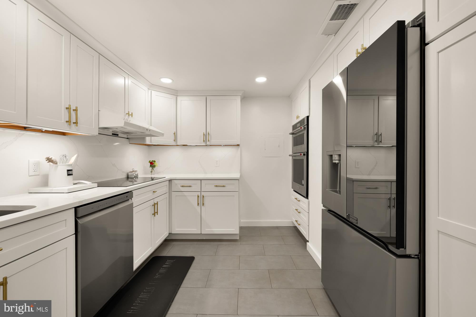 FRIENDSHIP HEIGHTS - Residential