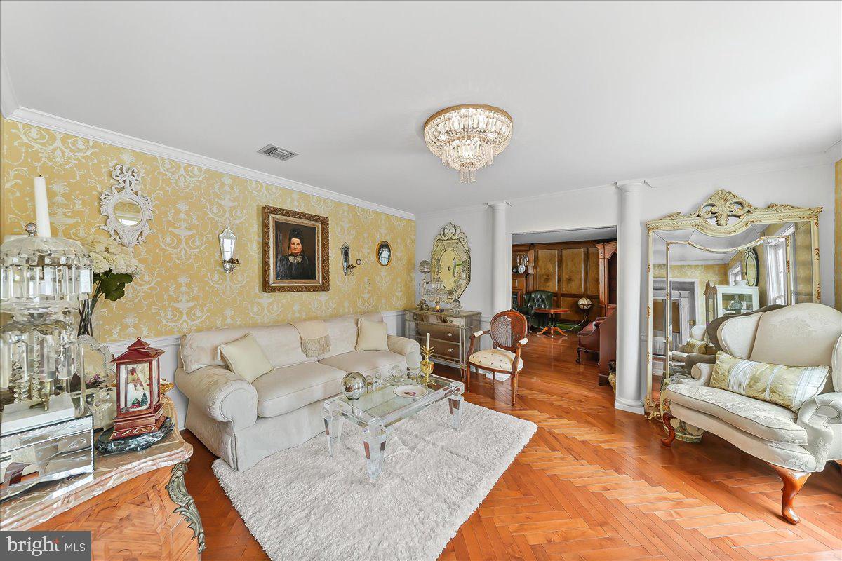 HAMORTON WOODS - Residential