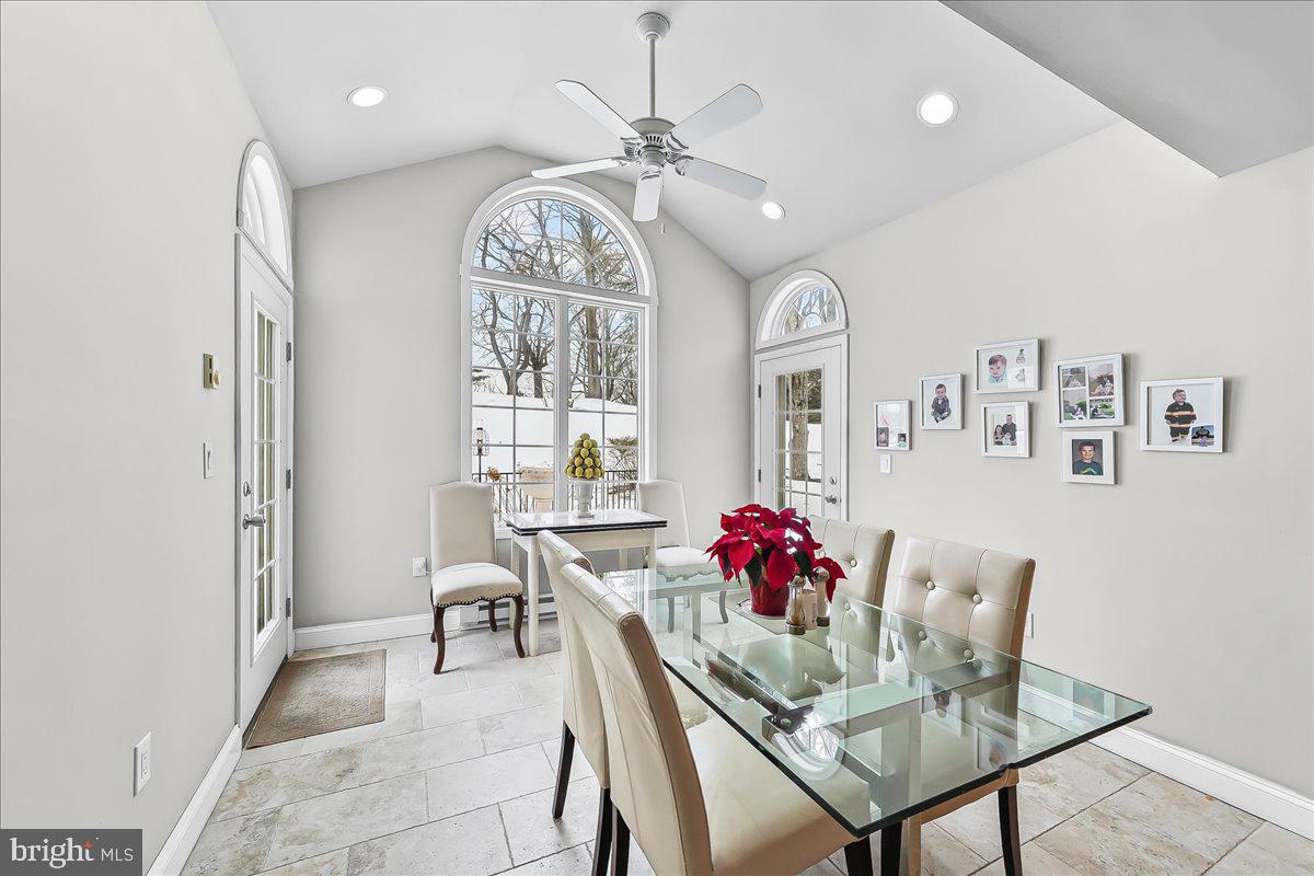 HAMORTON WOODS - Residential