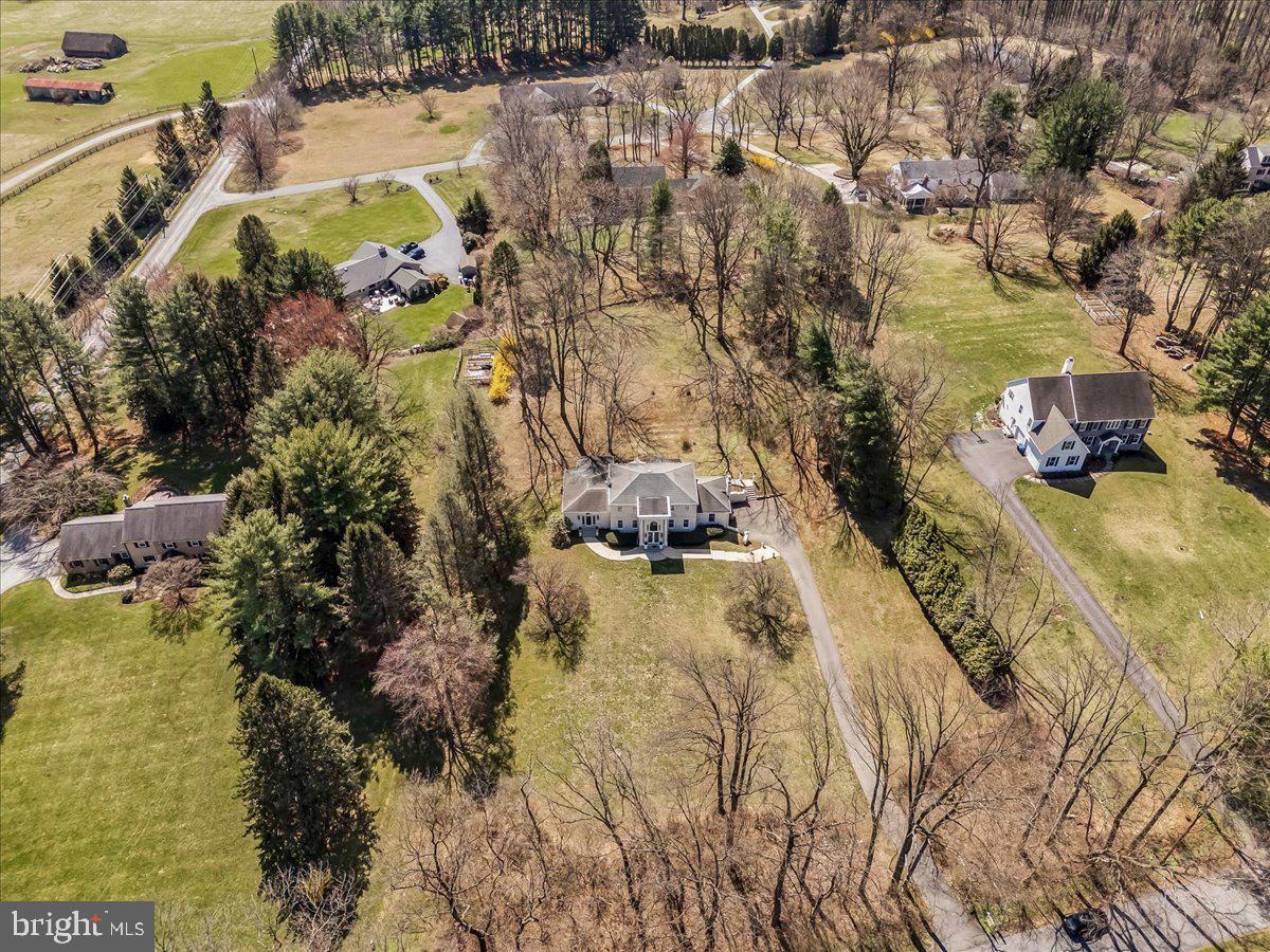 HAMORTON WOODS - Residential