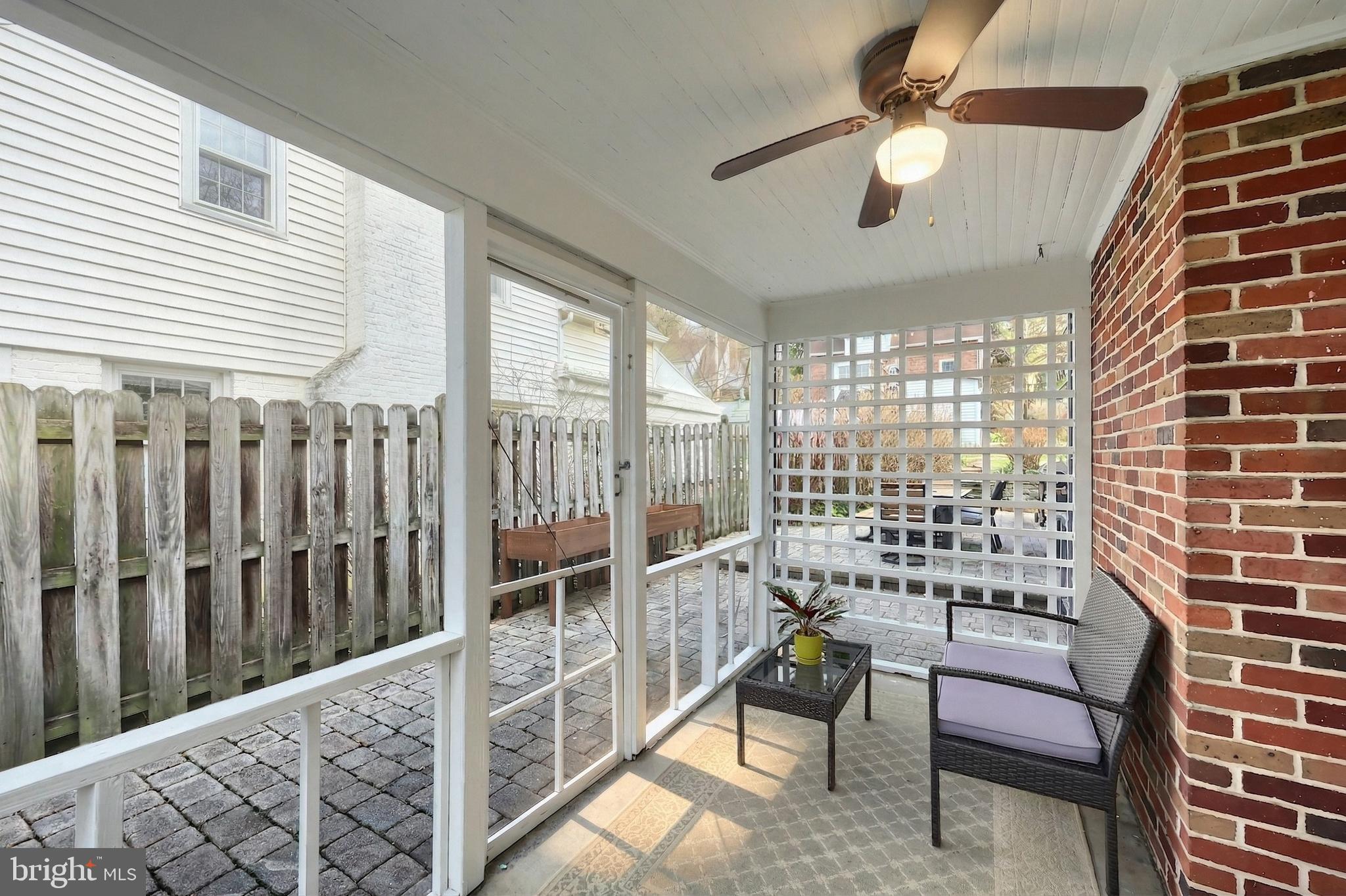 SPRINGDALE - Residential