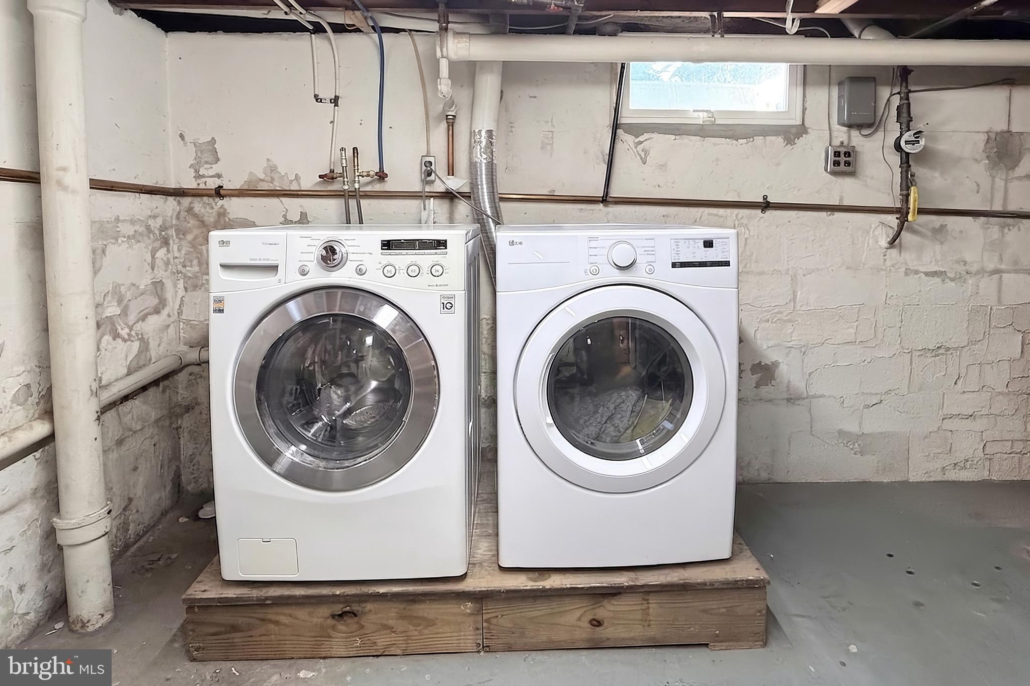 SPRINGDALE - Residential