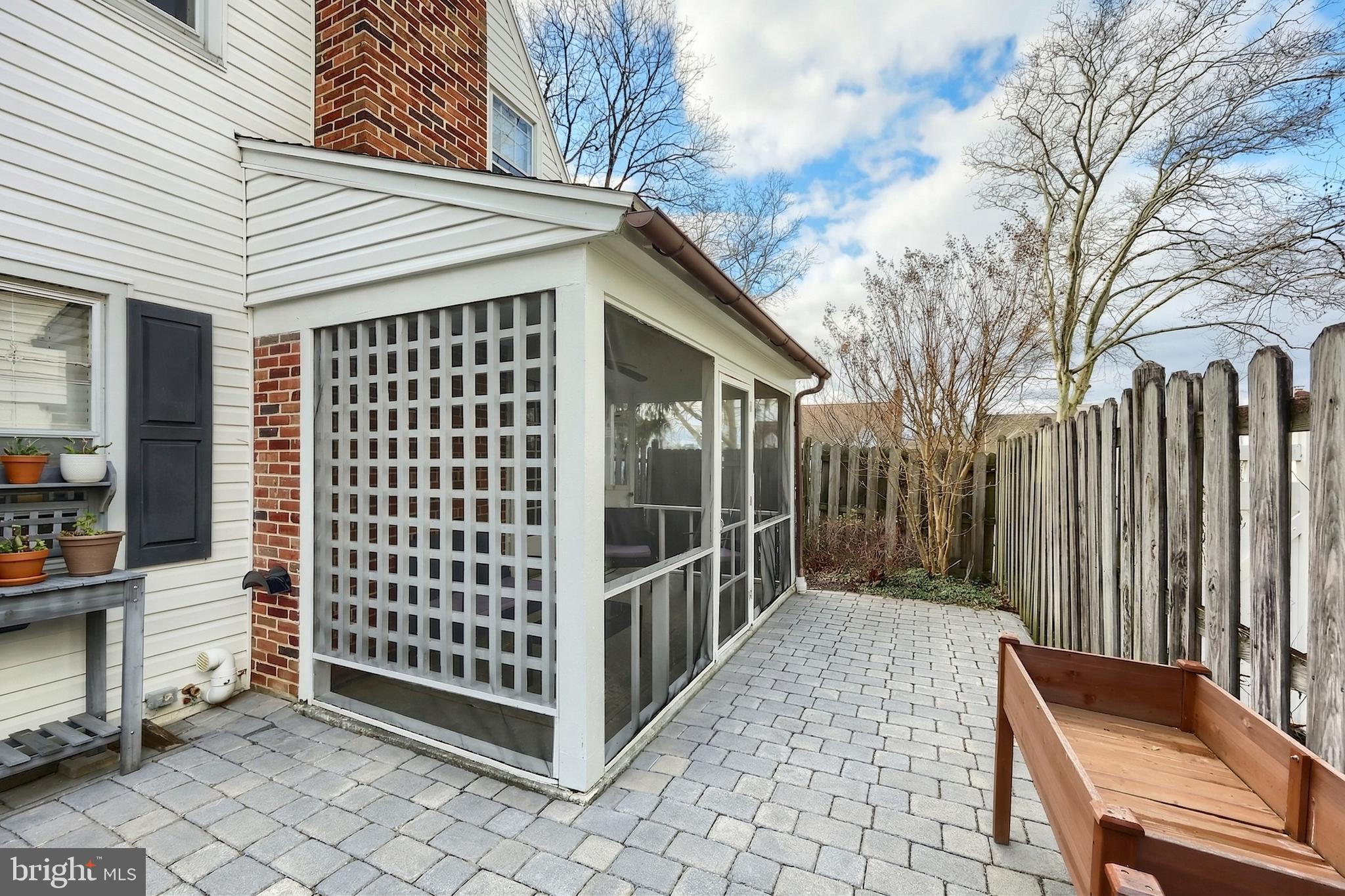 SPRINGDALE - Residential