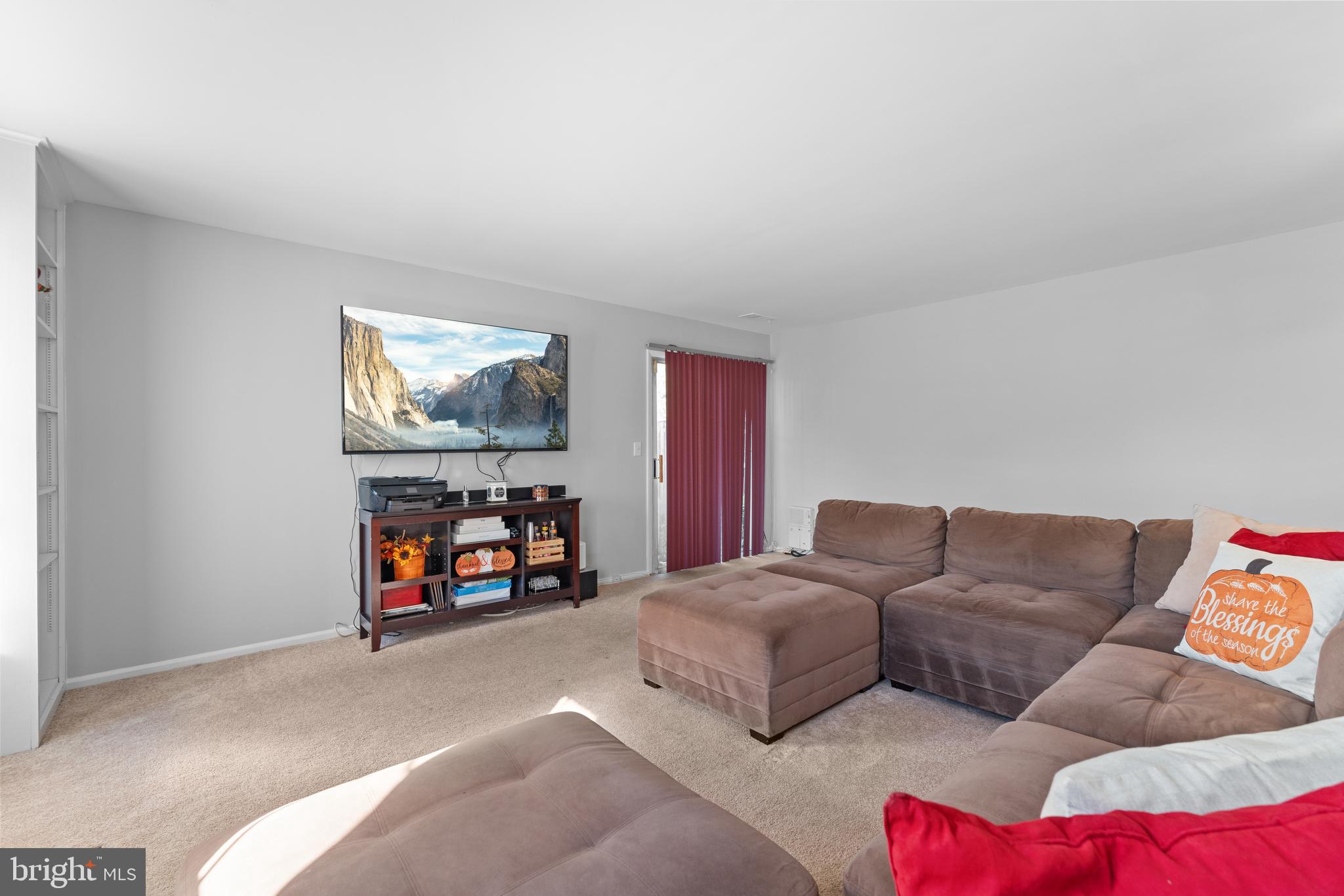 CIPRIANO SPRINGS CONDO - Residential