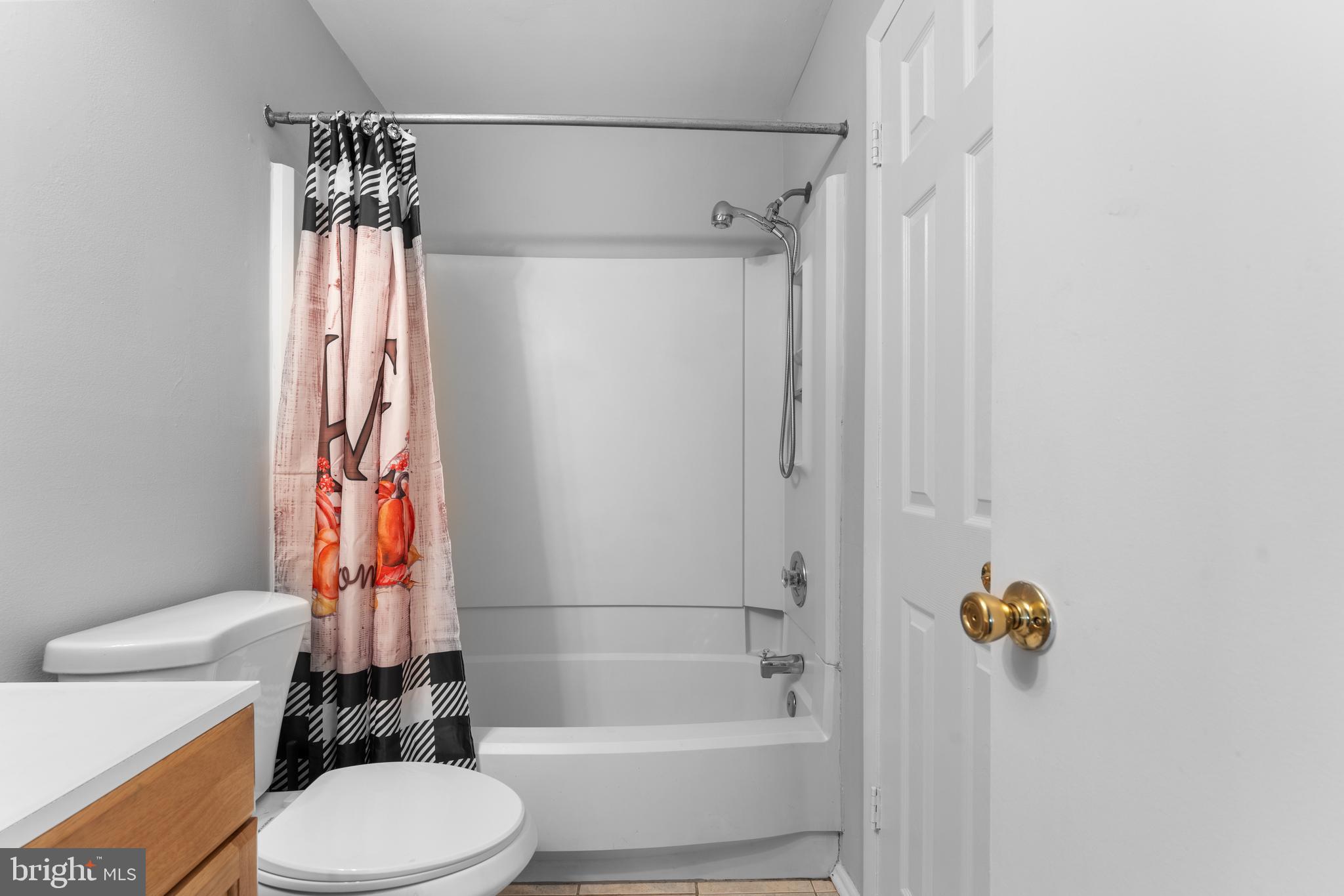 CIPRIANO SPRINGS CONDO - Residential