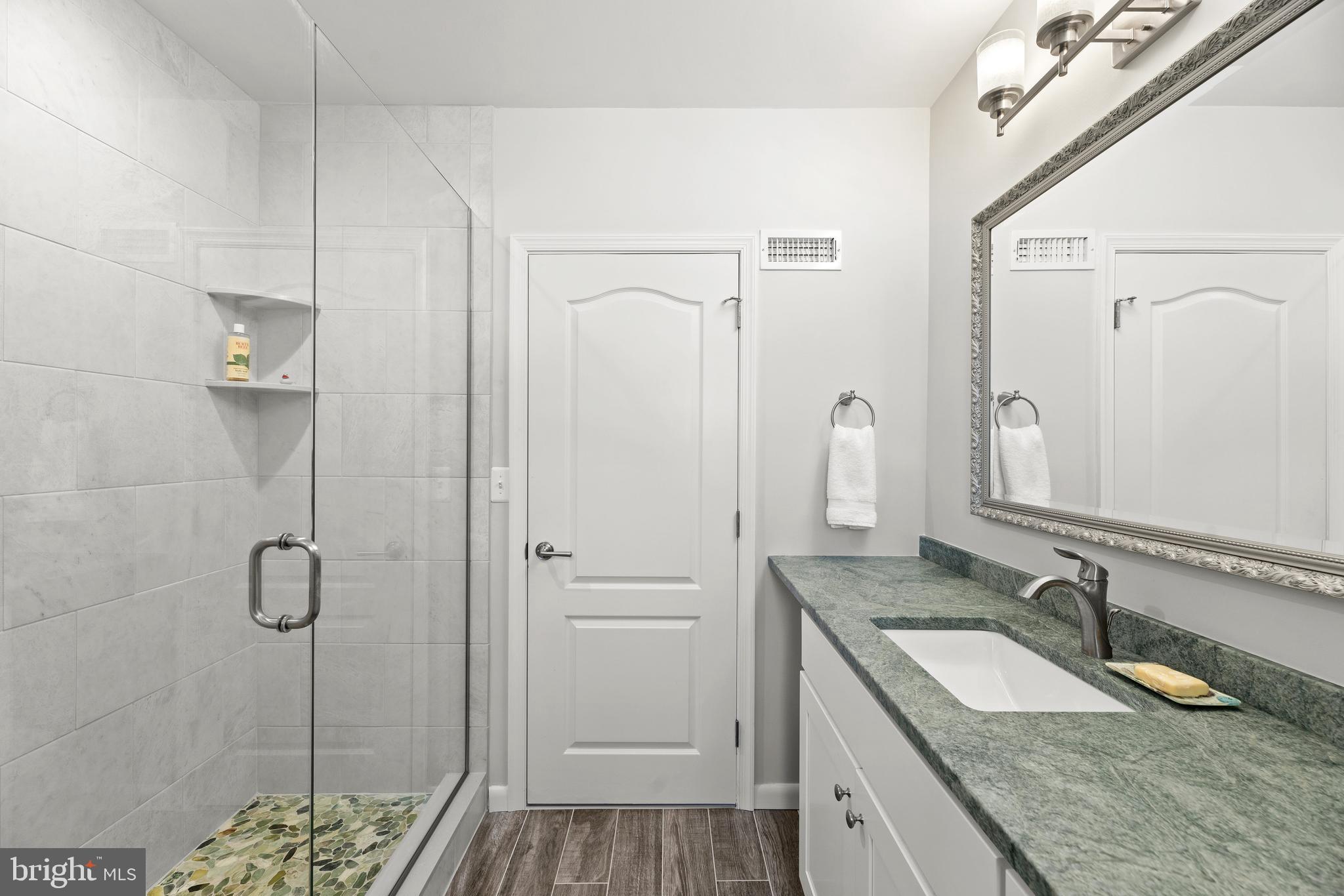 OLDE SEVERNA PARK - Residential