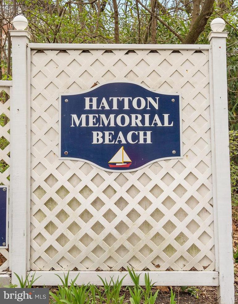 OLDE SEVERNA PARK - Residential