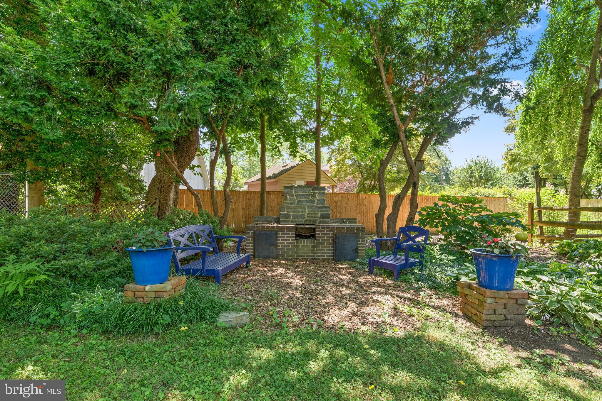 OLDE SEVERNA PARK - Residential