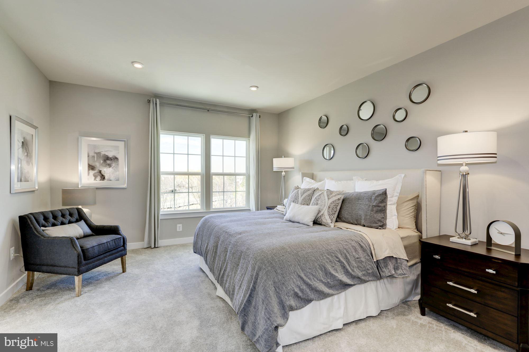 HIGHGATE VILLAGE - Residential