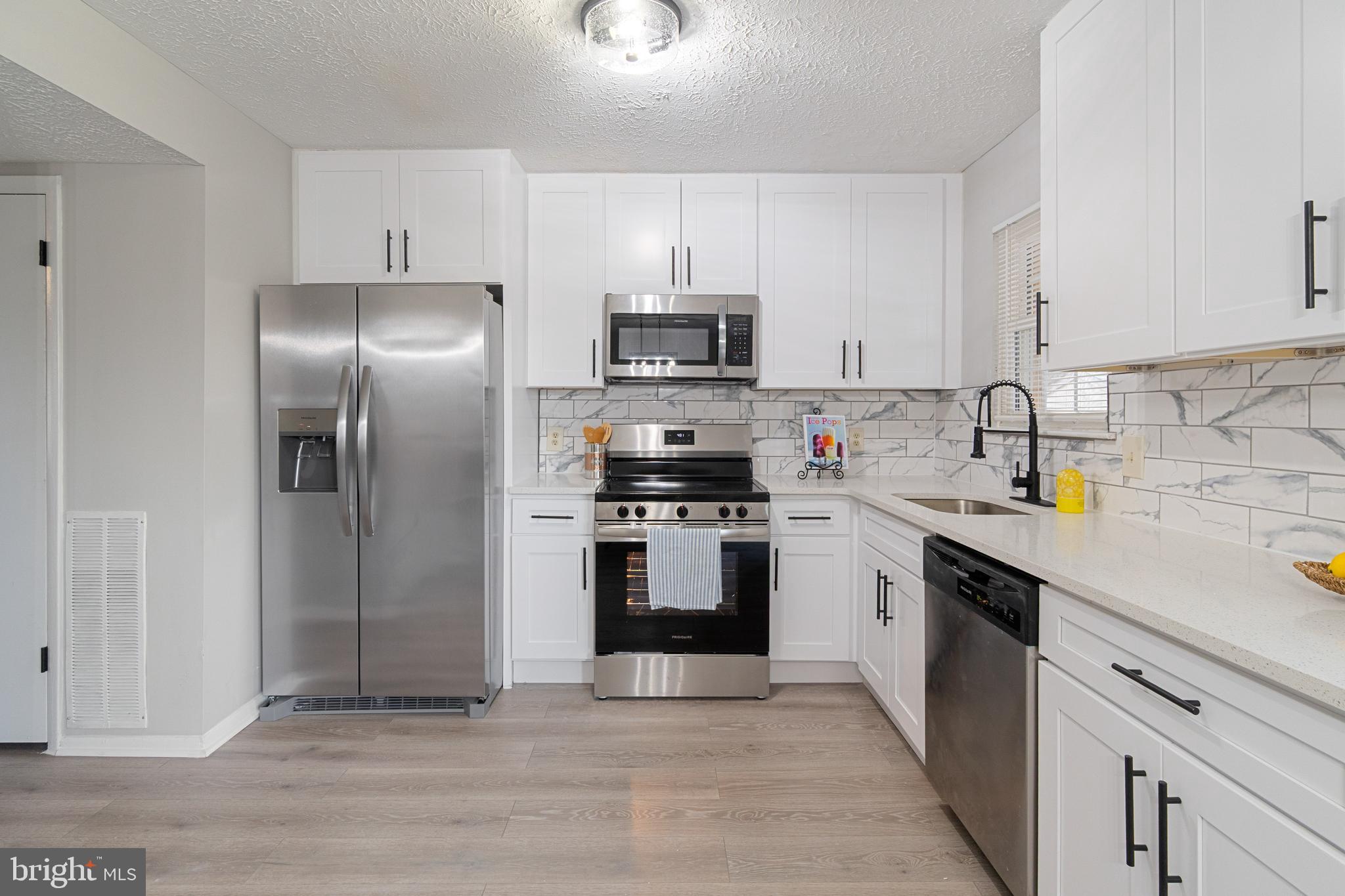 COTTAGE GROVE - Residential