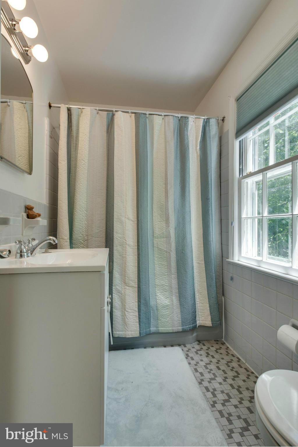 MARLAN HEIGHTS - Residential Lease