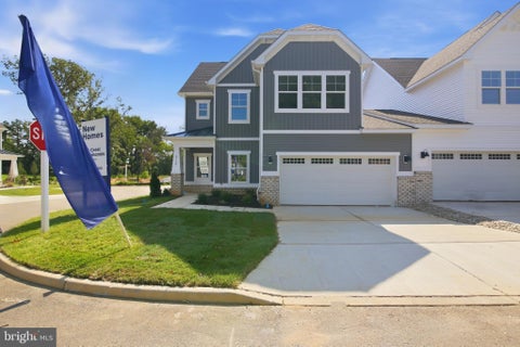 Condo For Sale - 8710 Coastal Terrace<br/> MECHANICSVILLE, VA 23111