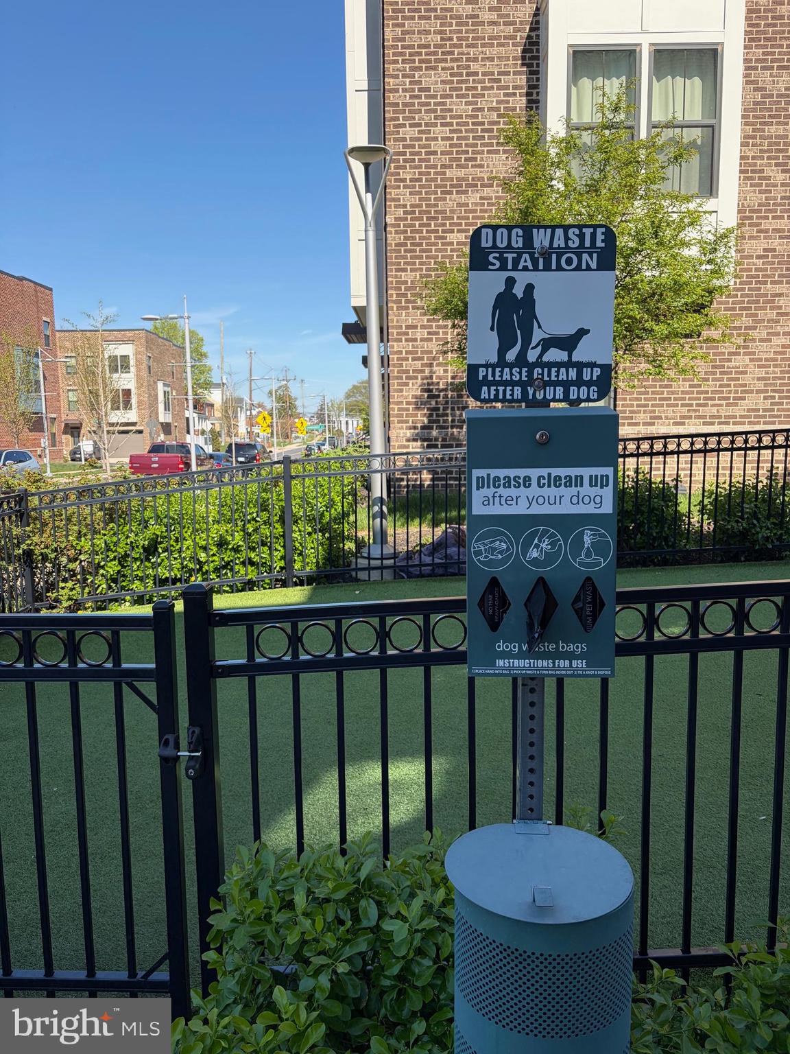 VILLAGE OF TOWNE SQUARE - Residential