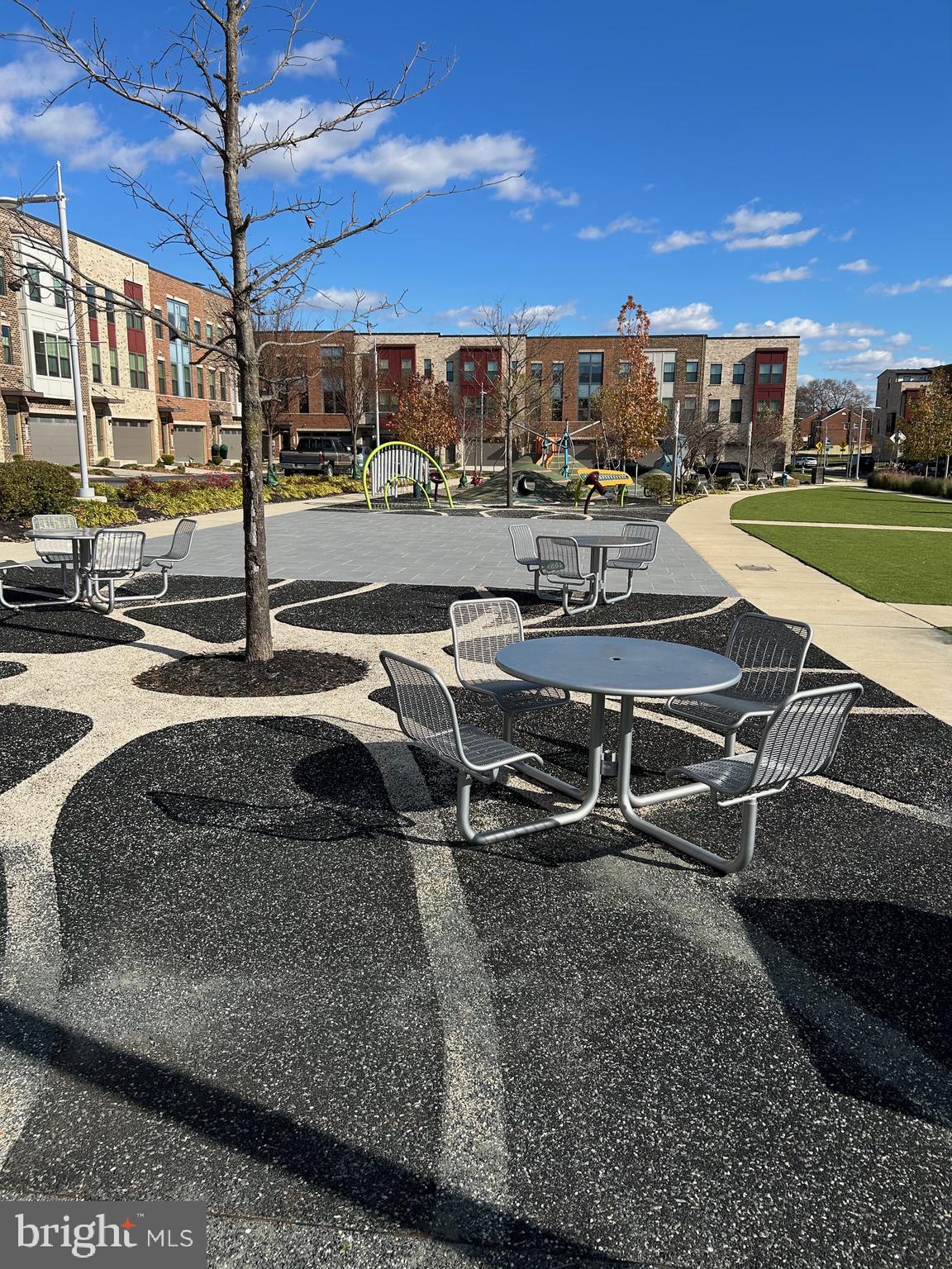 VILLAGE OF TOWNE SQUARE - Residential