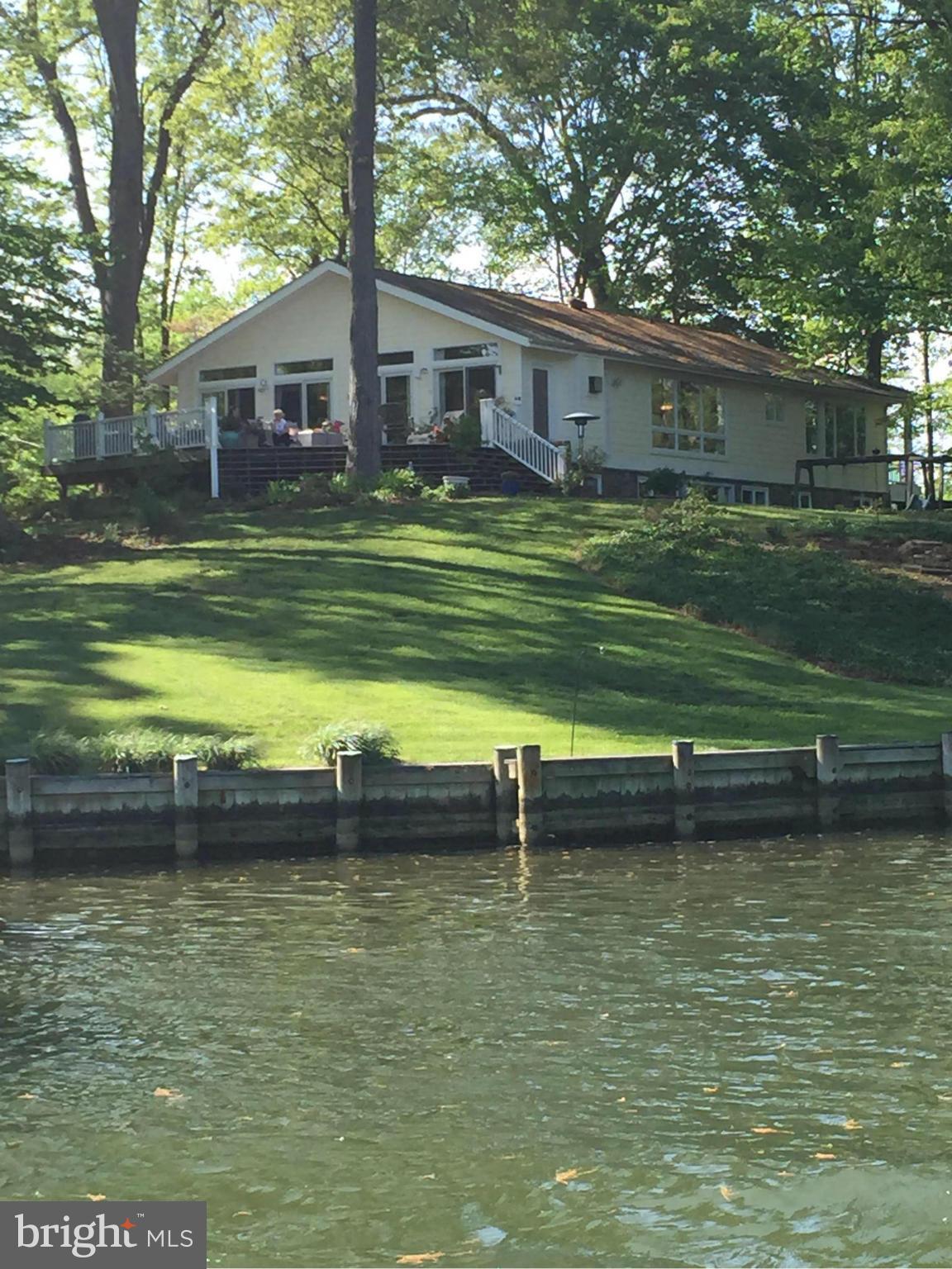 HIDDEN POINT - Residential