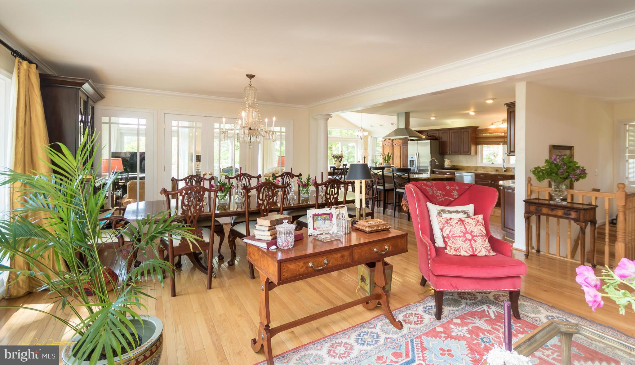 HIDDEN POINT - Residential