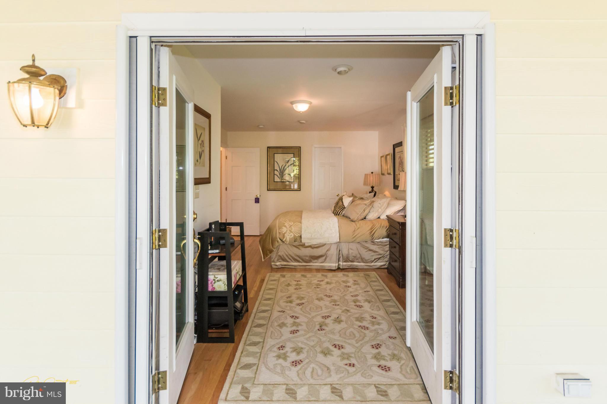 HIDDEN POINT - Residential