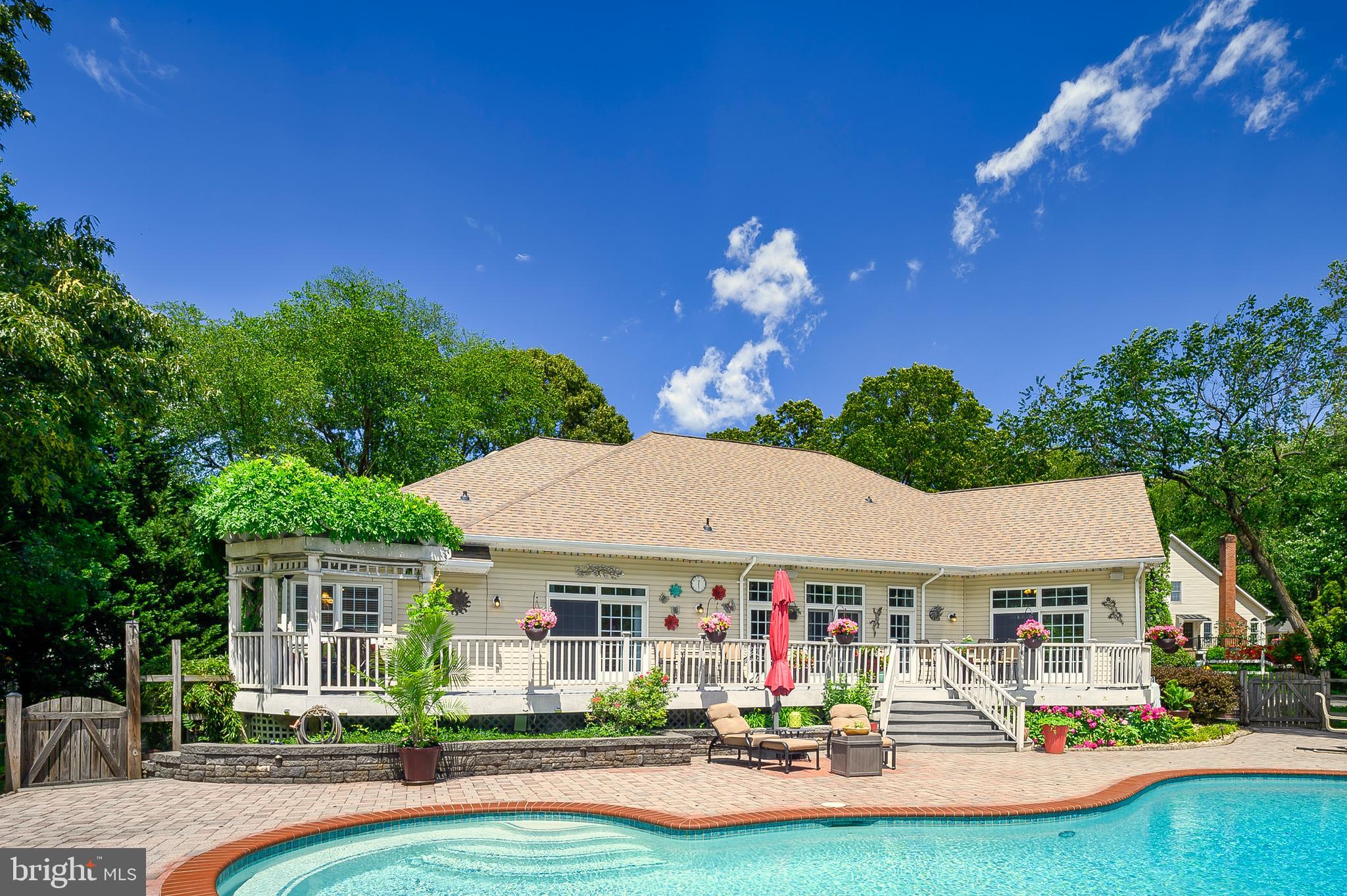 THE DALES - Residential