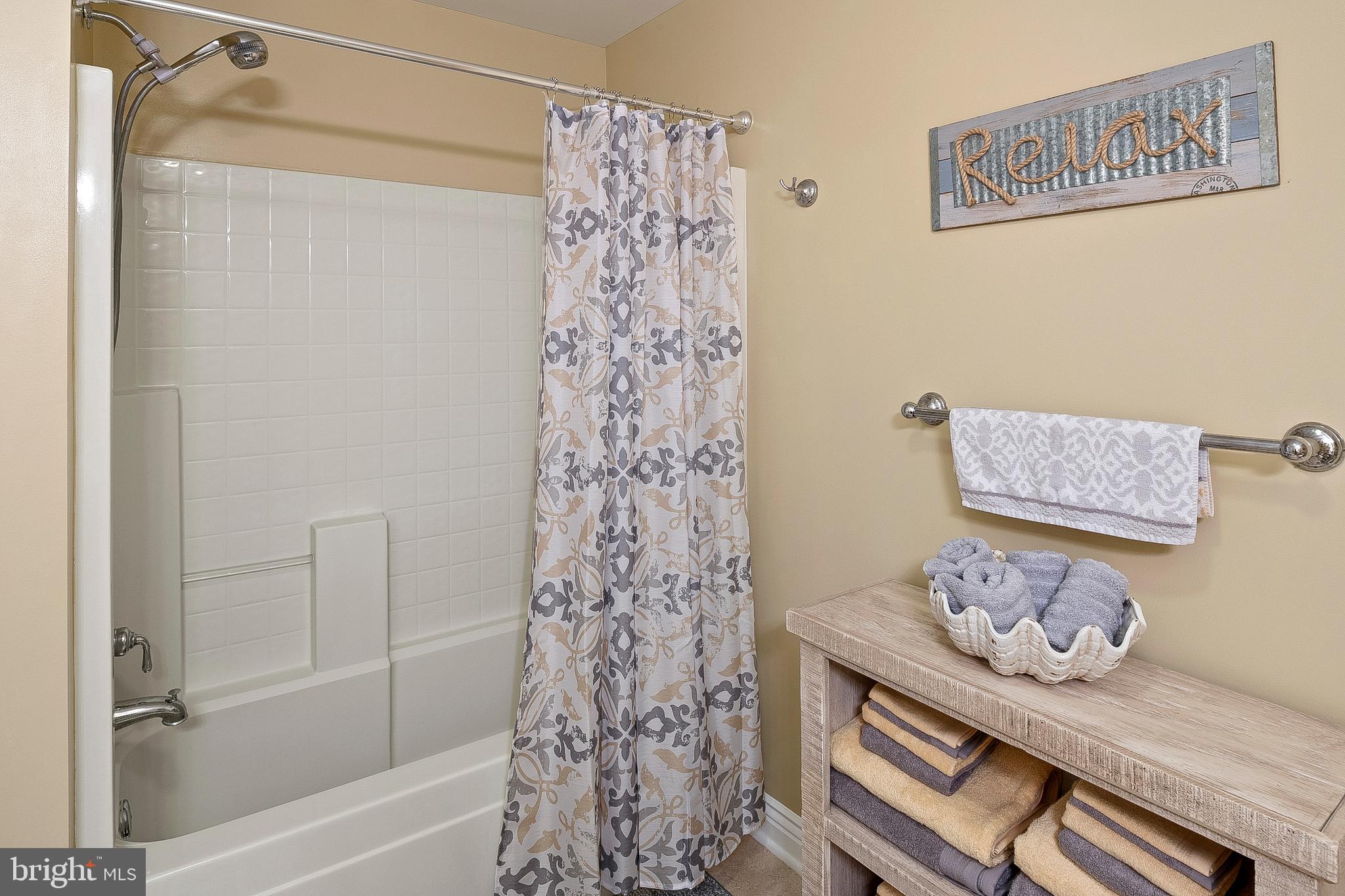 THE DALES - Residential