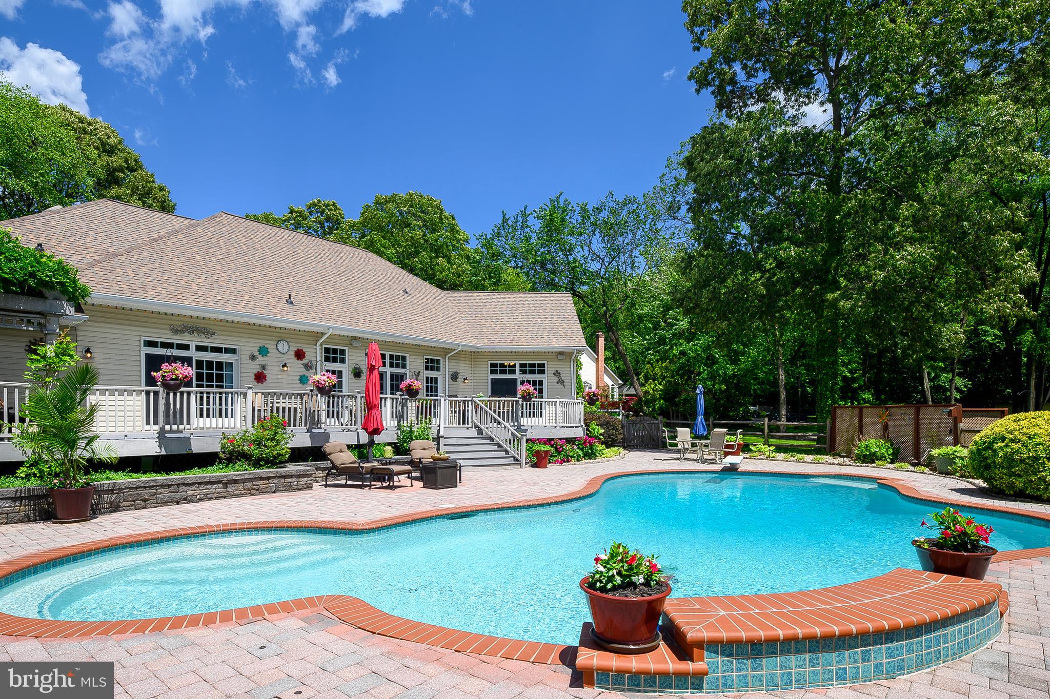 THE DALES - Residential