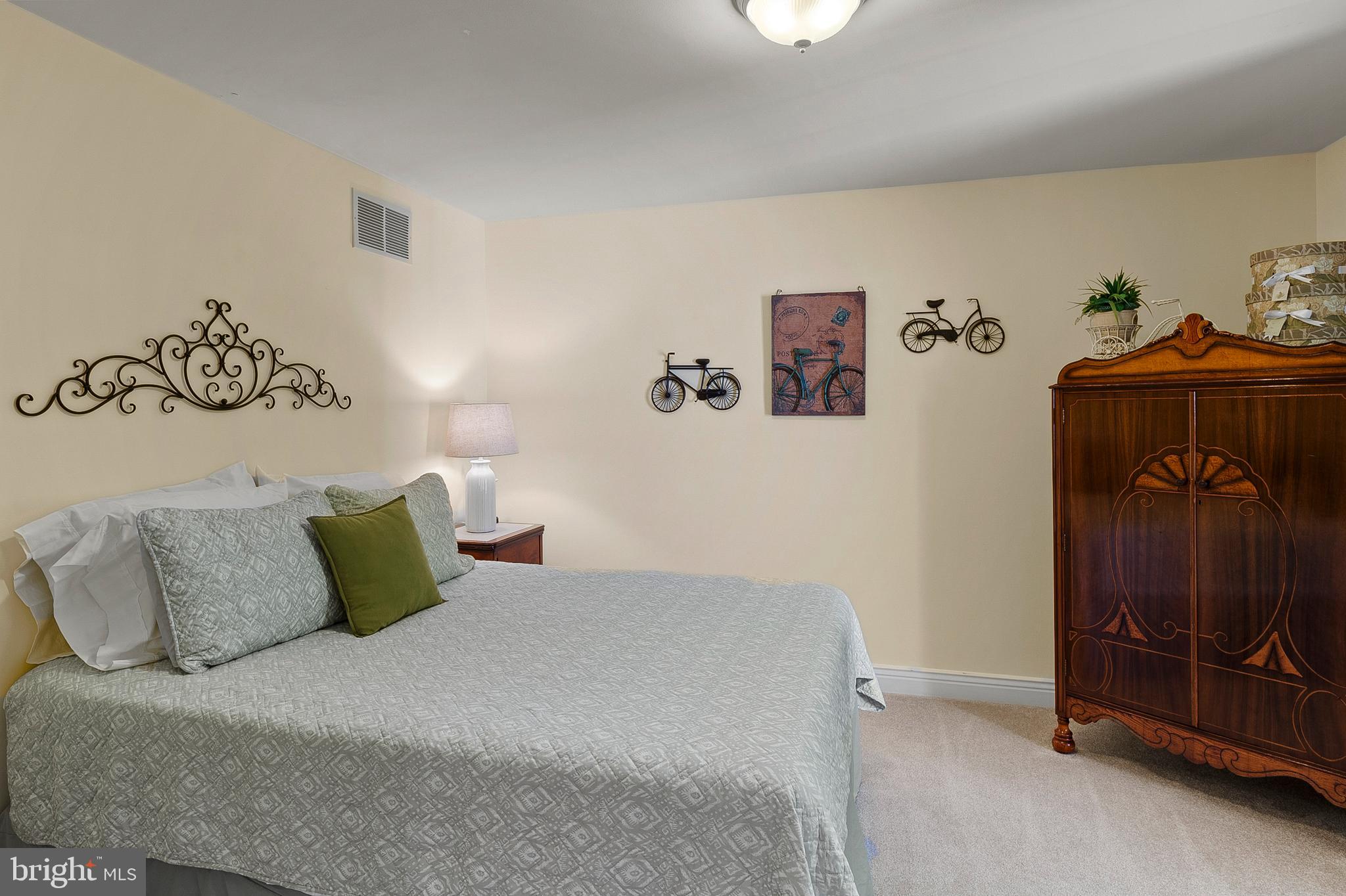 THE DALES - Residential