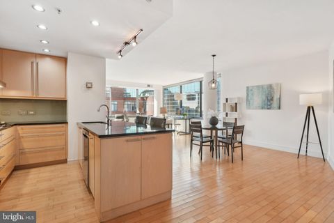 2001 15TH STREET N 1008 ARLINGTON VA 22201