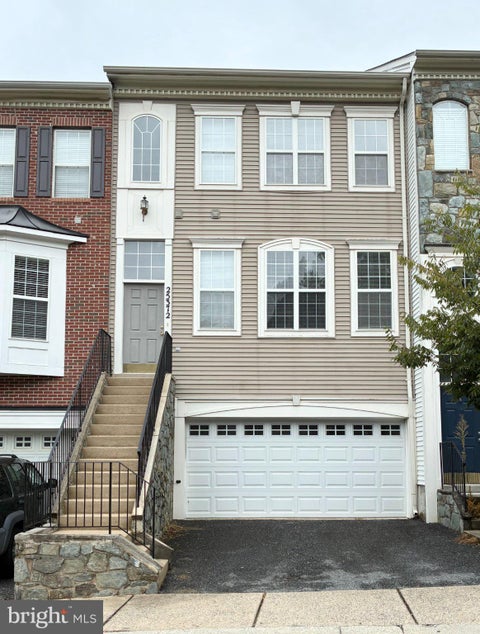 Townhouse For Rent - 25372 Damascus Park Terrace<br/> DAMASCUS, MD 20872