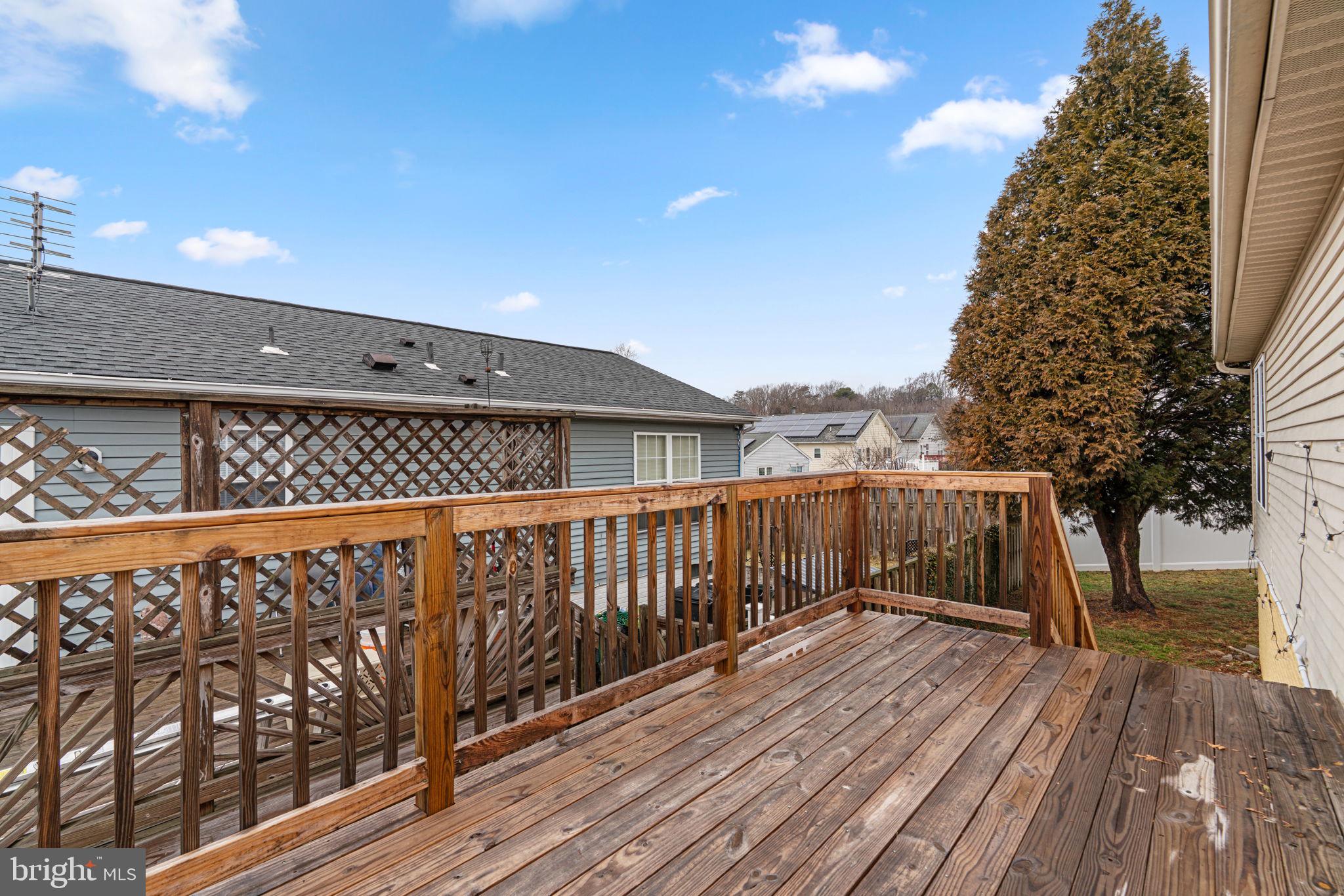 NOTTINGHAM VILLAGE - Residential