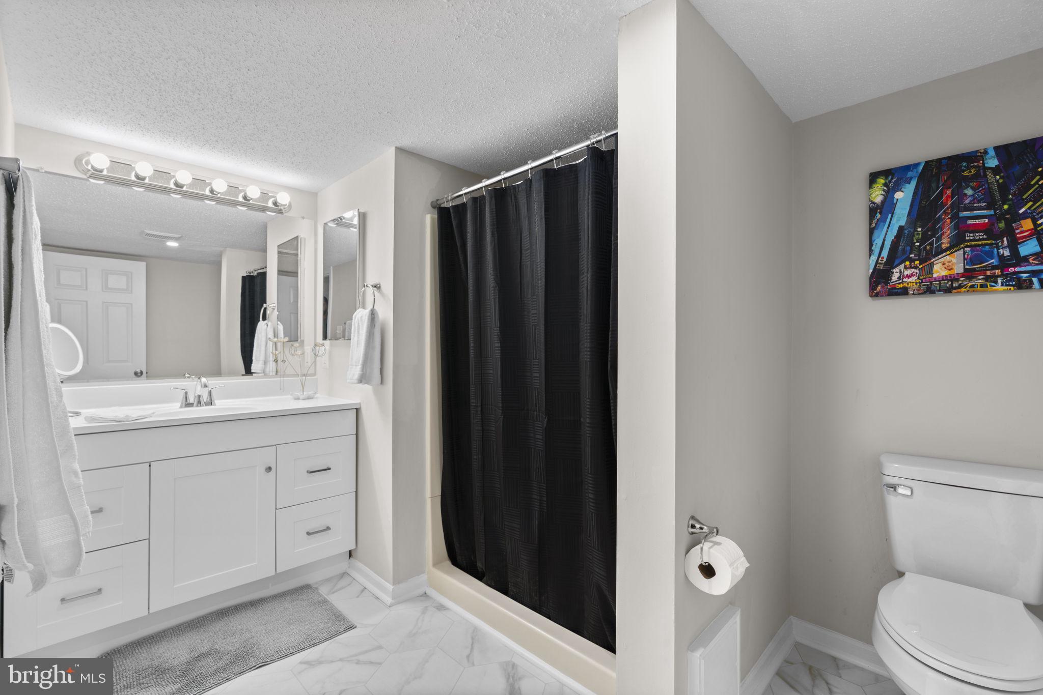 NOTTINGHAM VILLAGE - Residential