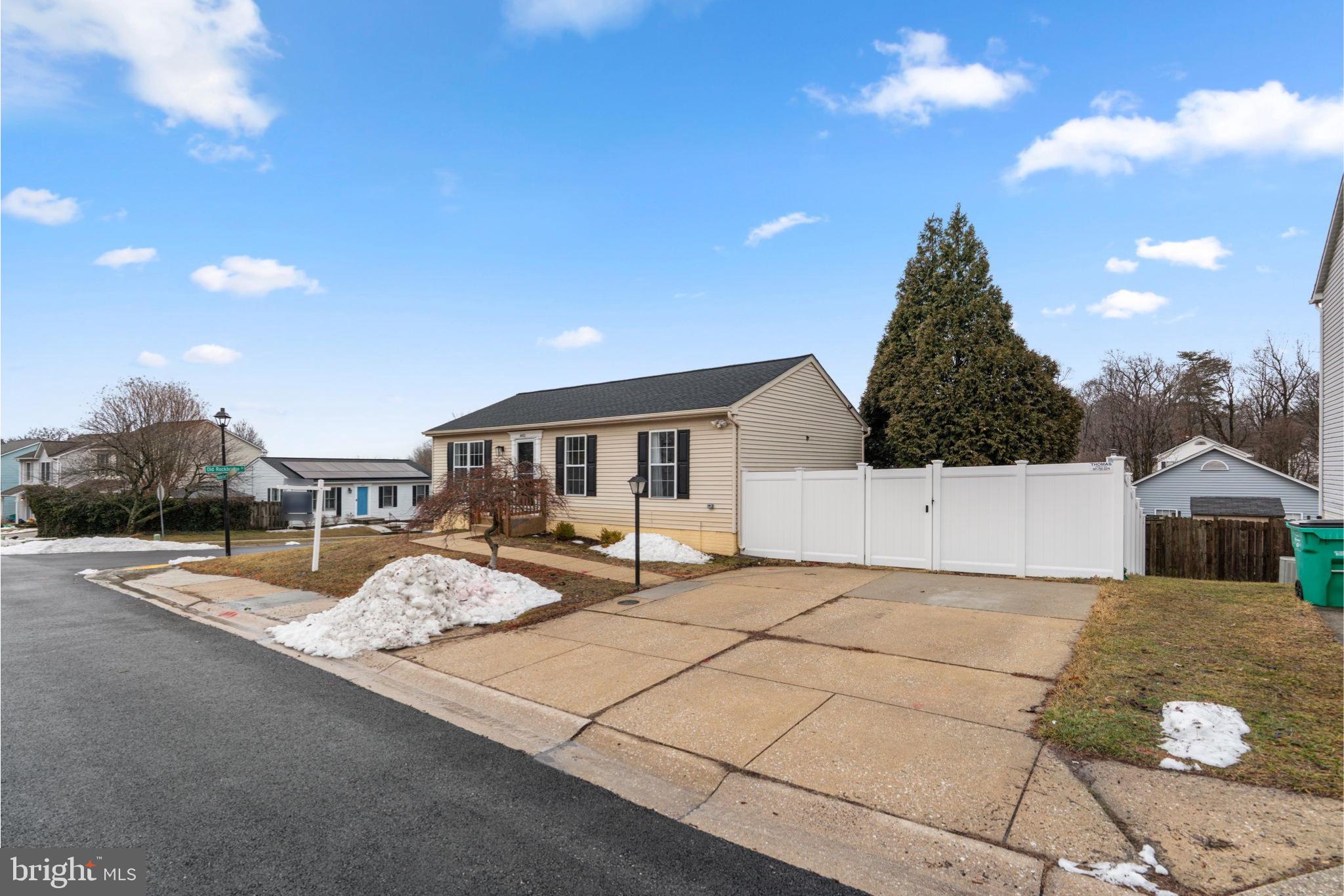 6432 WOODLAND FOREST DRIVE