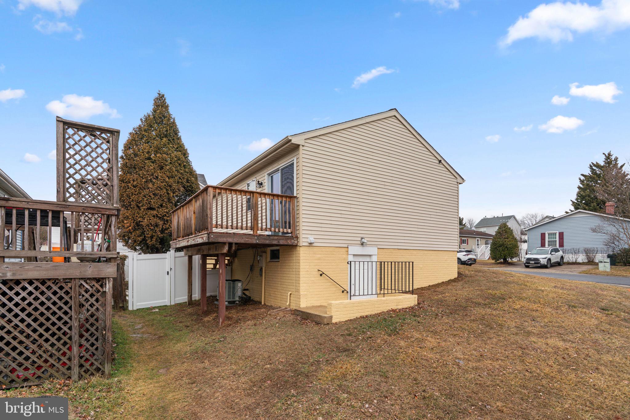 NOTTINGHAM VILLAGE - Residential