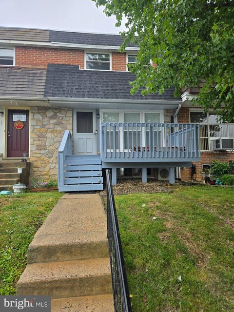 Townhouse For Sale - 105 John Glenn Avenue<br/> Berks County, READING, PA 19607