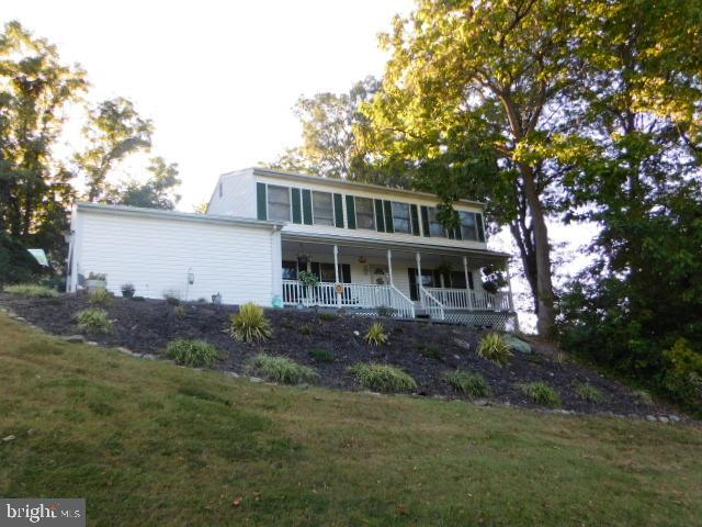 1603 W COMMONWEALTH DRIVE