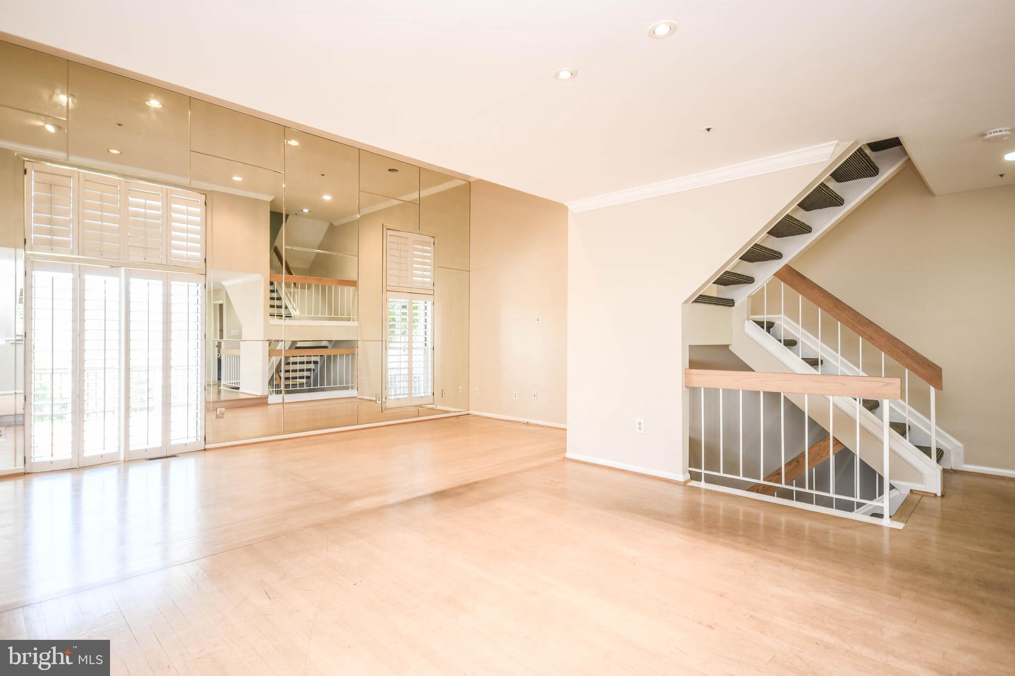 5918 EDSON LANE