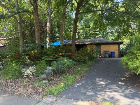 Homes For Sale - 1526 Shellbark Place<br/> Fairfax County, HERNDON, VA 20170