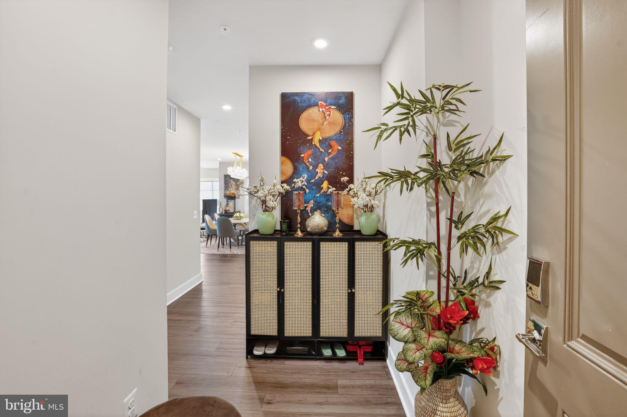 THE FLATS AT NATIONAL HARBOR - Residential