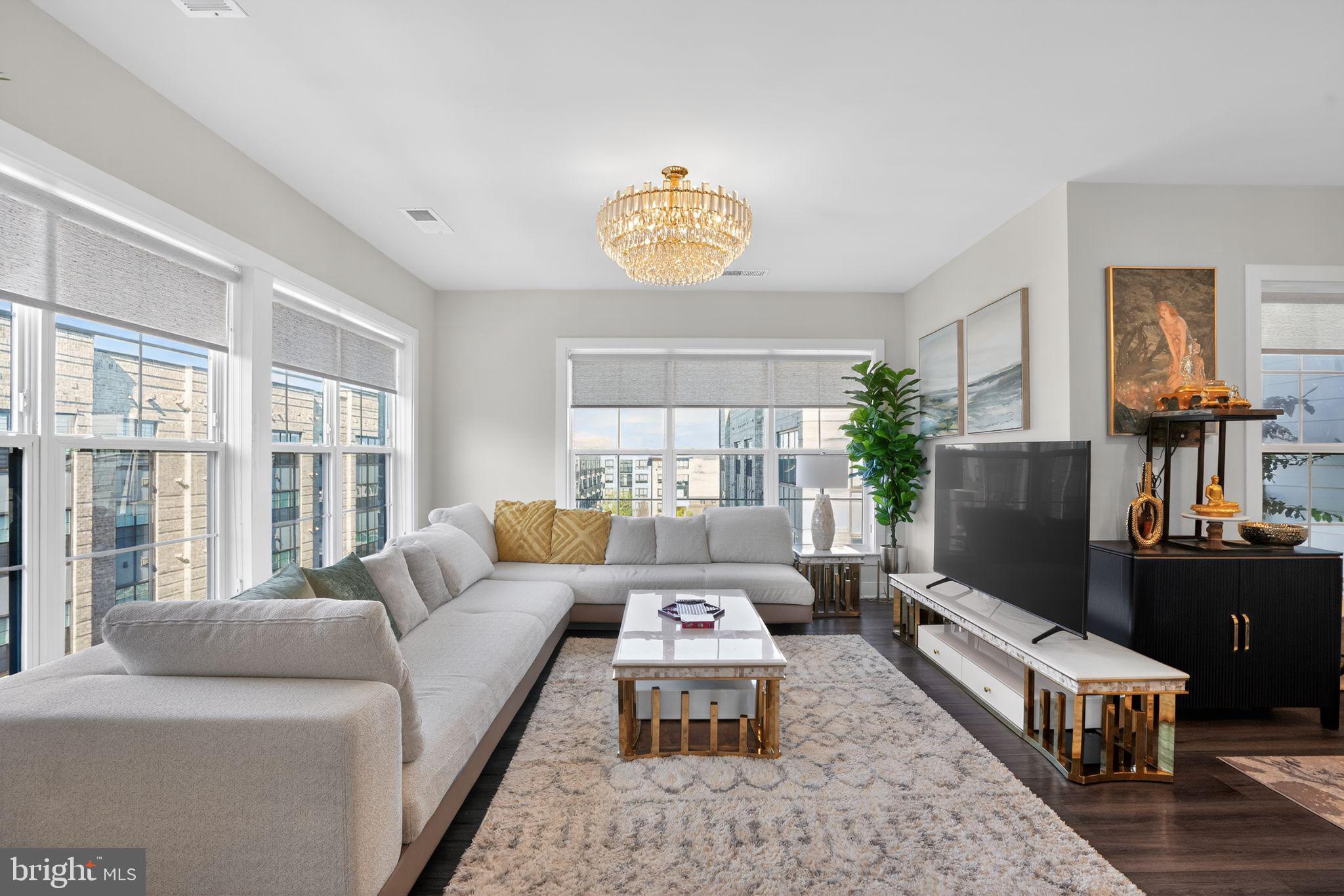 THE FLATS AT NATIONAL HARBOR - Residential