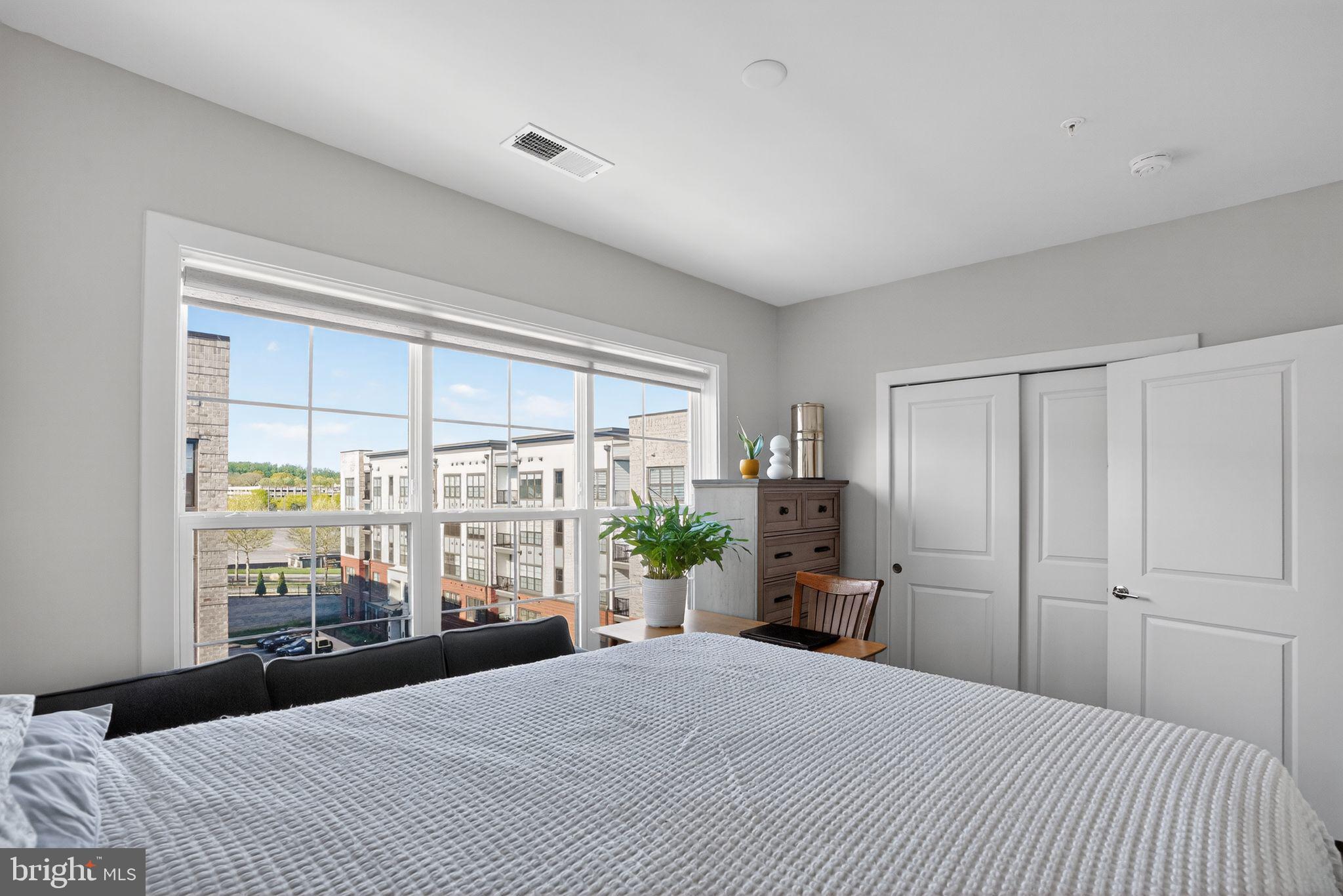 THE FLATS AT NATIONAL HARBOR - Residential