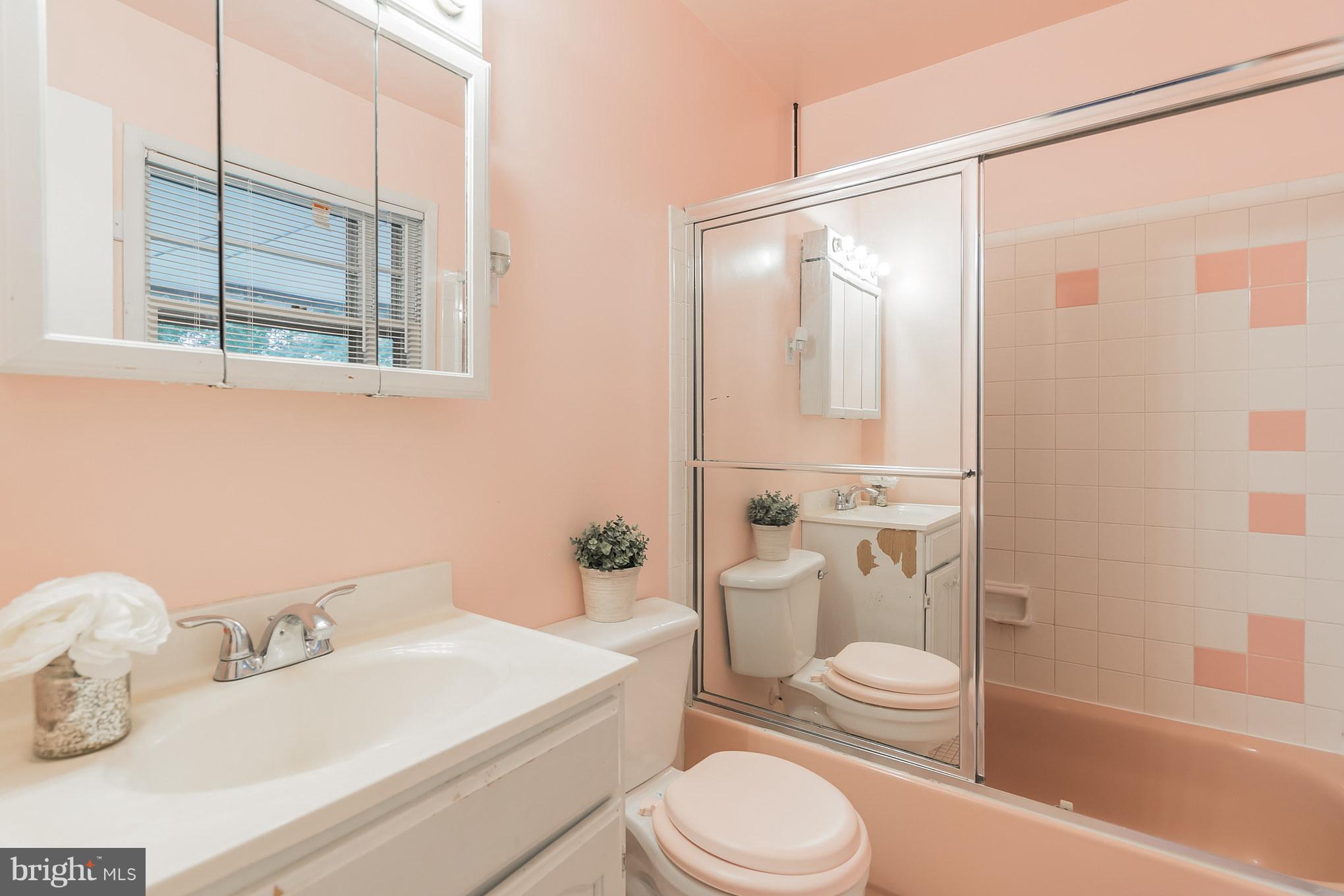 DALE CITY - Residential