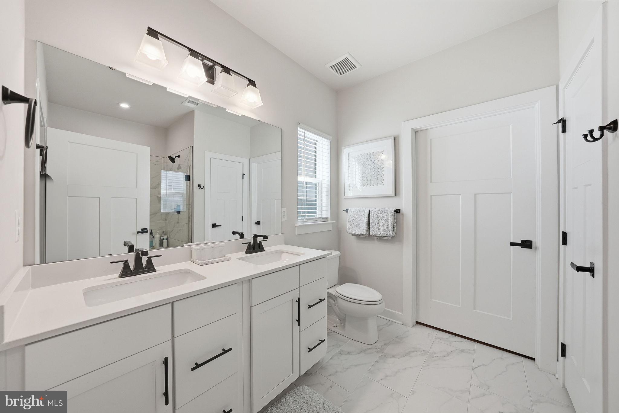 PERRY'S RETREAT - Residential