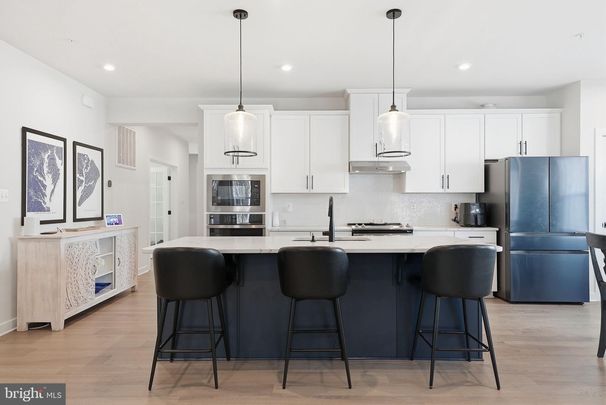 PERRY'S RETREAT - Residential