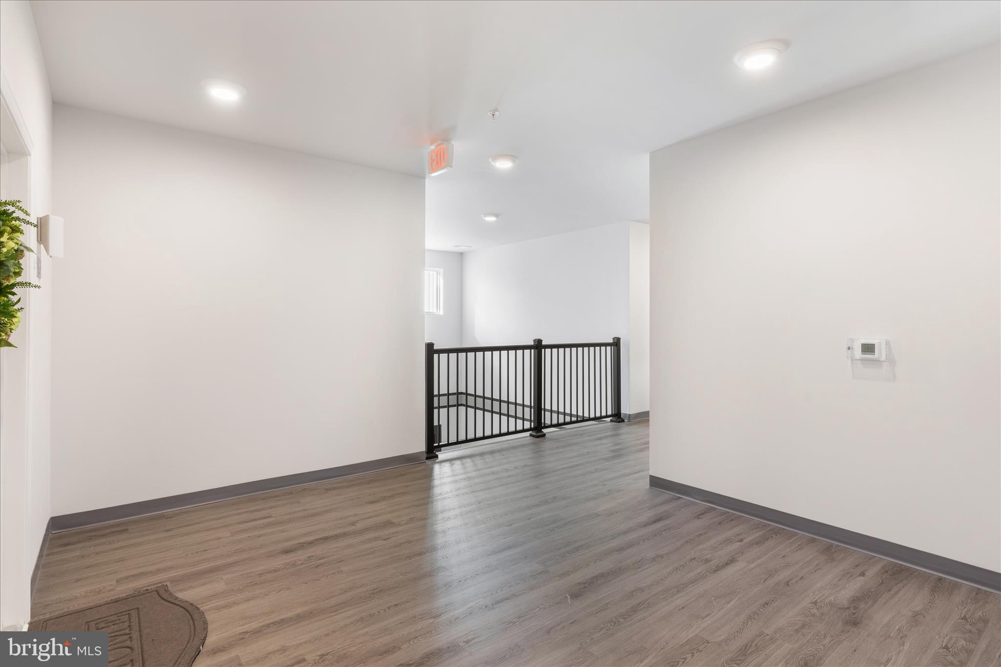 EMBREY MILL - Residential